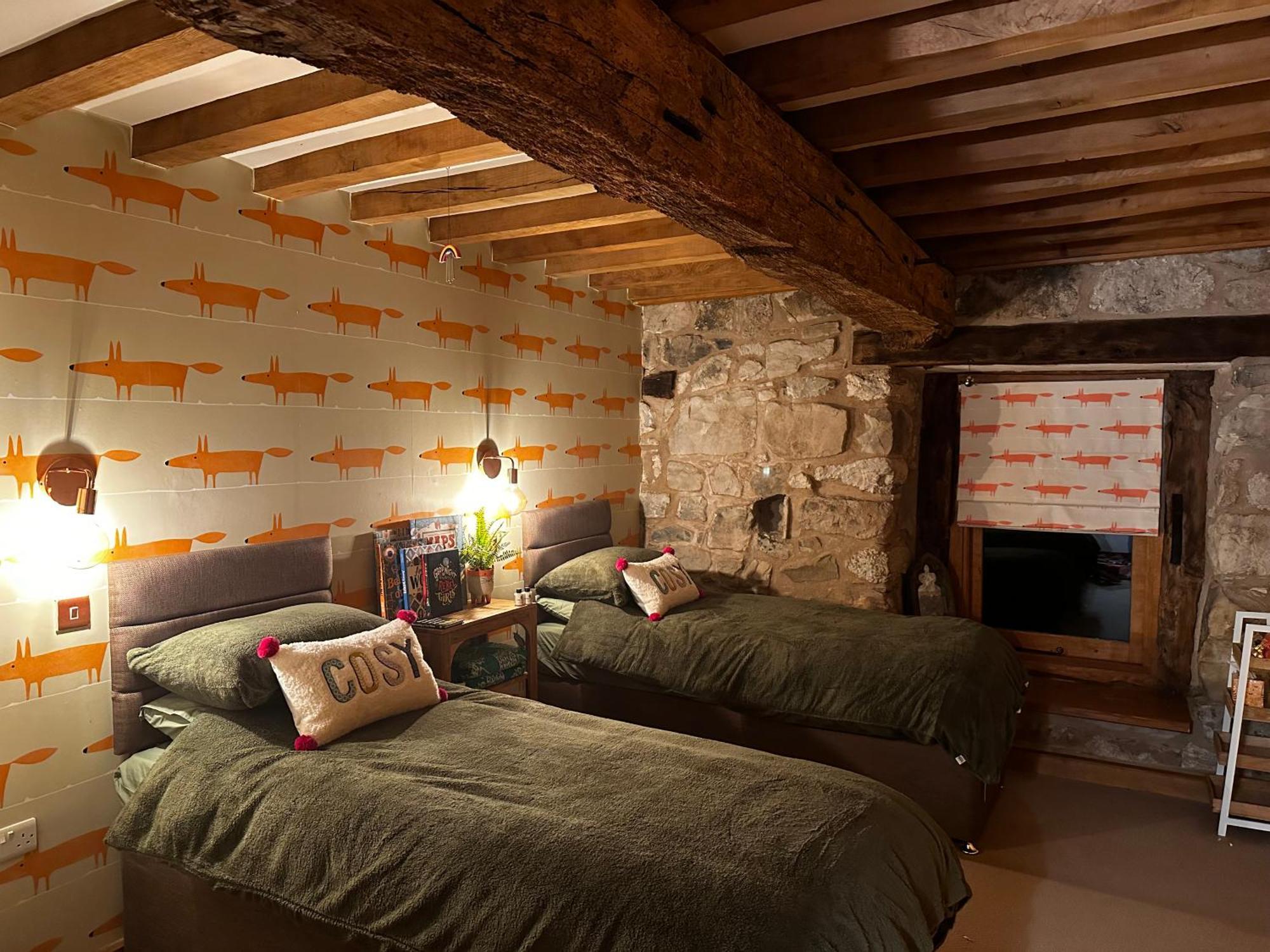 The Cowshed Bed and Breakfast Llangollen Eksteriør billede